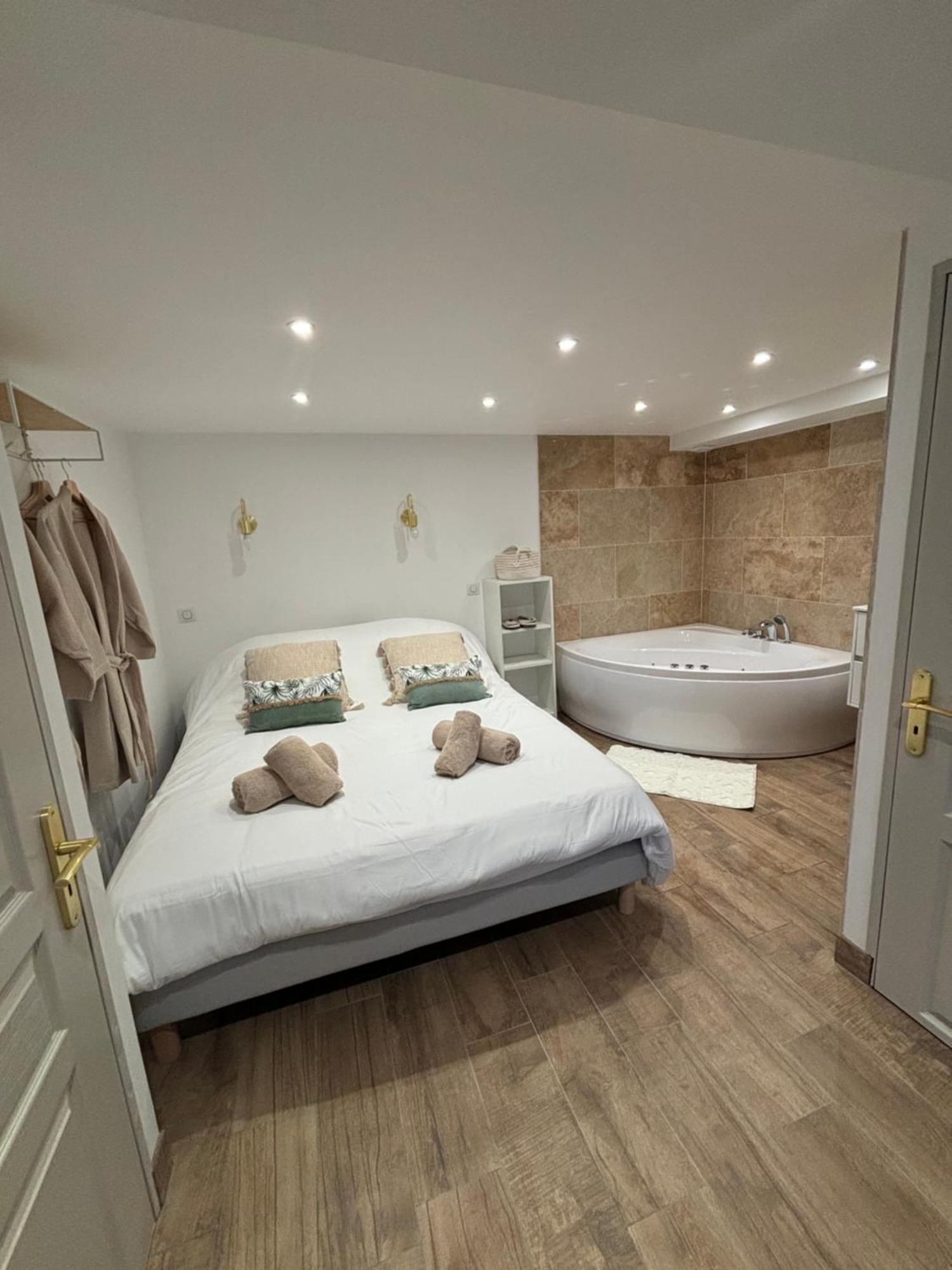 La Ptite Suite De Julie Épernay Extérieur photo